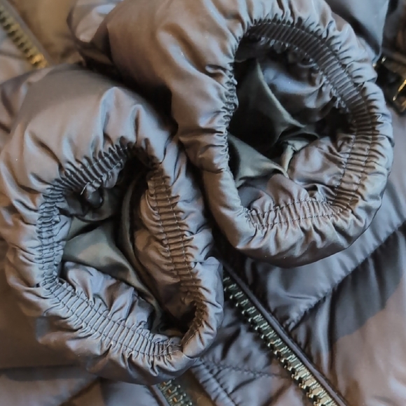 Moncler Navy Down Jacket - Picture 12 of 14